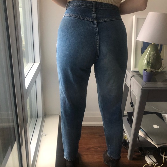 Vintage ‘80s high-waisted jeans - Picture 2 of 4